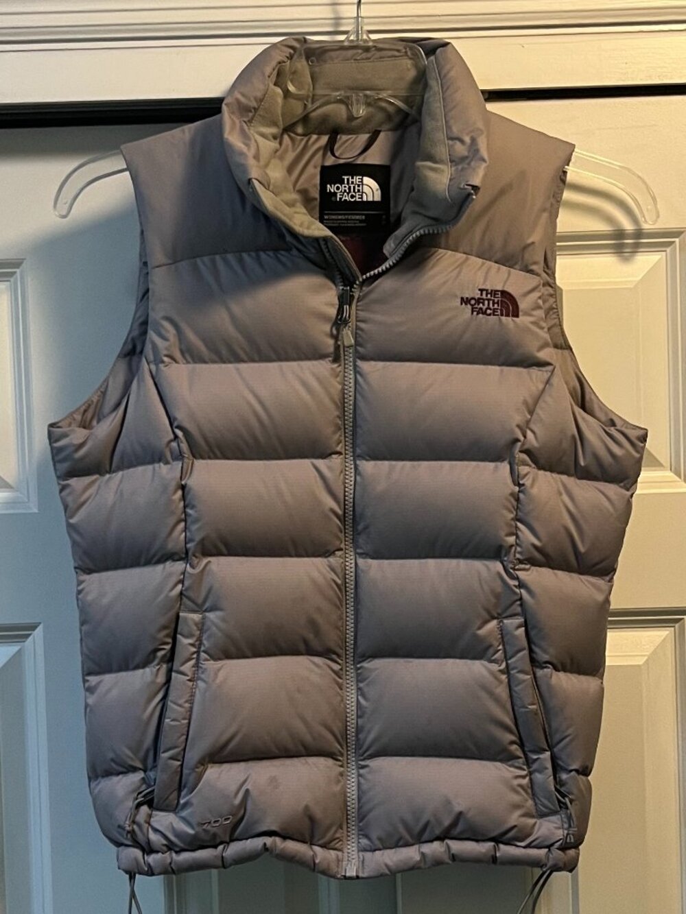 The North Face Women’s Nuptse 2 Vest 700 Down Gray w/Plum logo size S